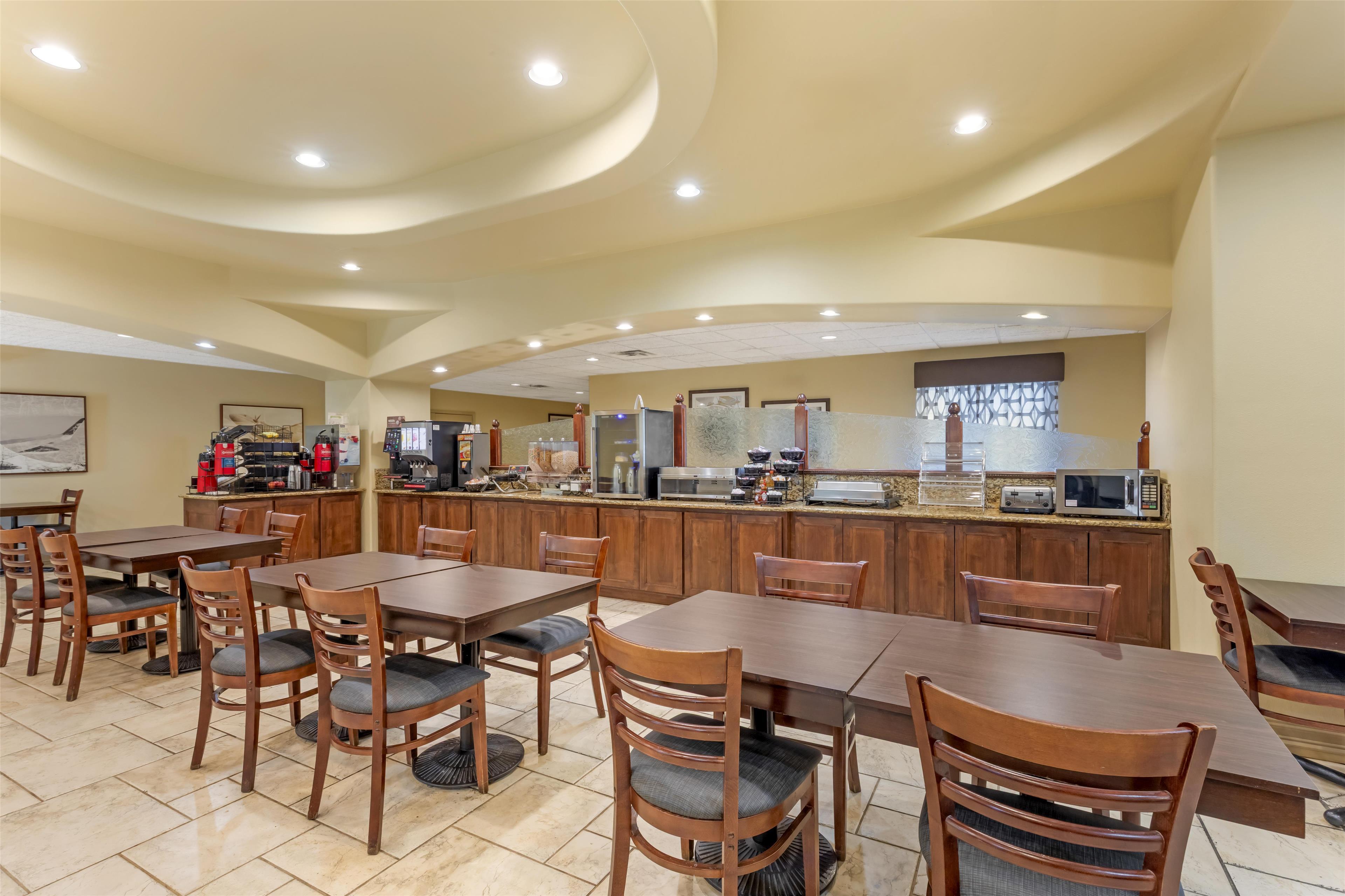 Restaurant Best Western Plus Monica Royale Inn & Suites
