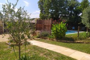 Alquiler Vacacional - Holiday Home Le Dali in Piolenc, in Complete Tranquility