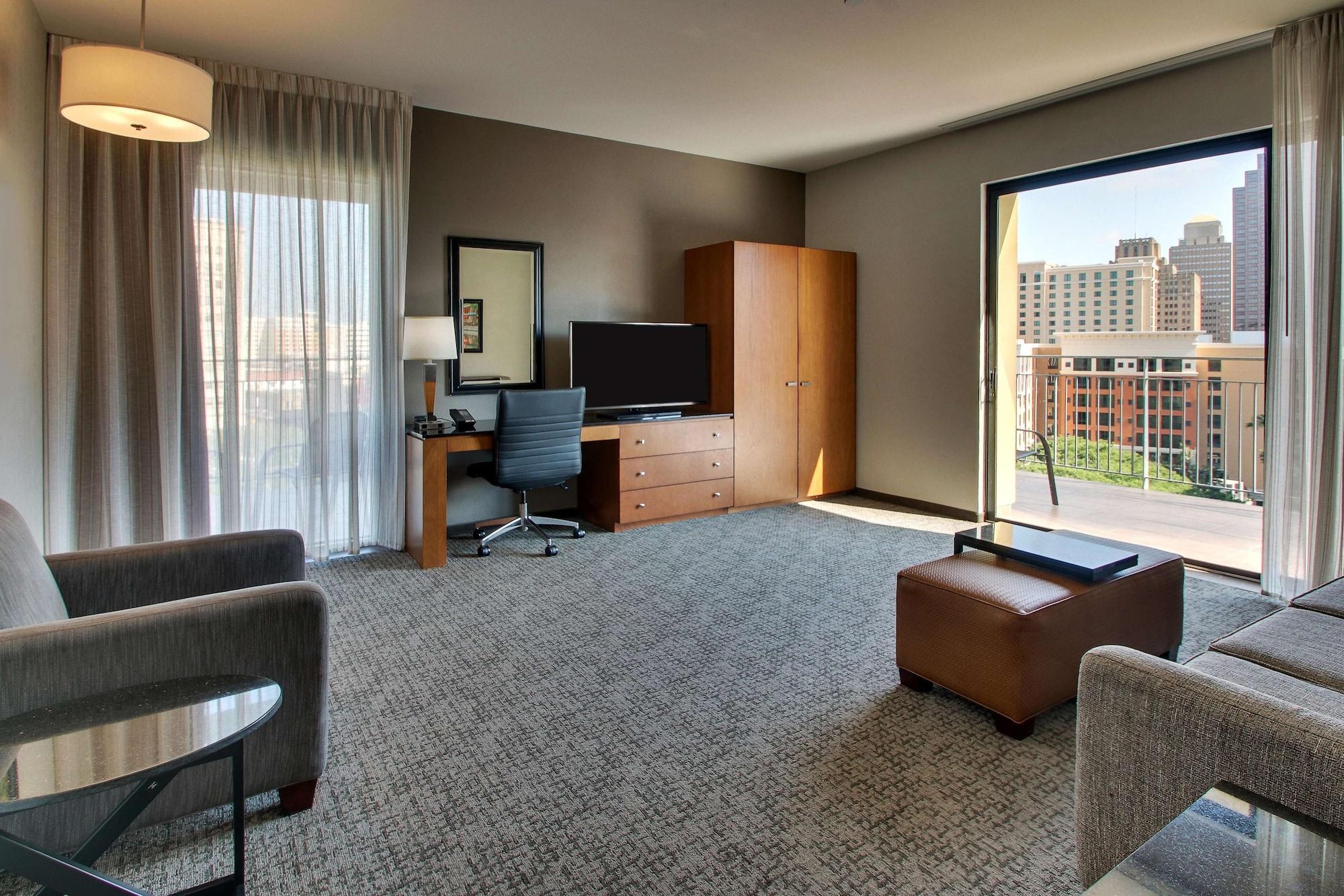 Habitación Drury Plaza Hotel San Antonio Riverwalk
