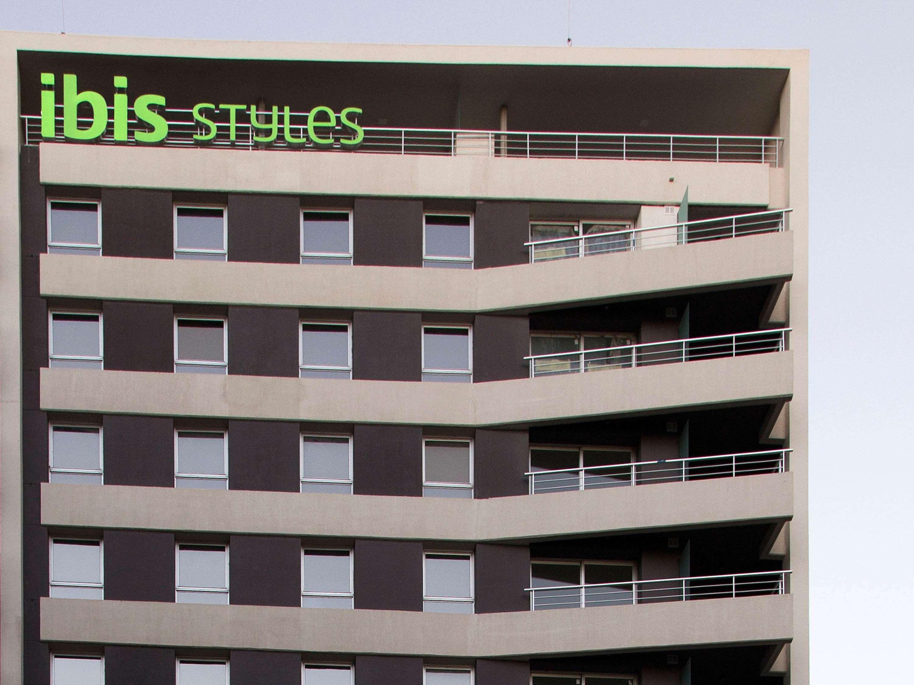 Vista Lobby ibis styles Montevideo Biarritz Hotel