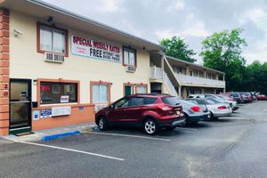 Alojamiento - Economy Motel