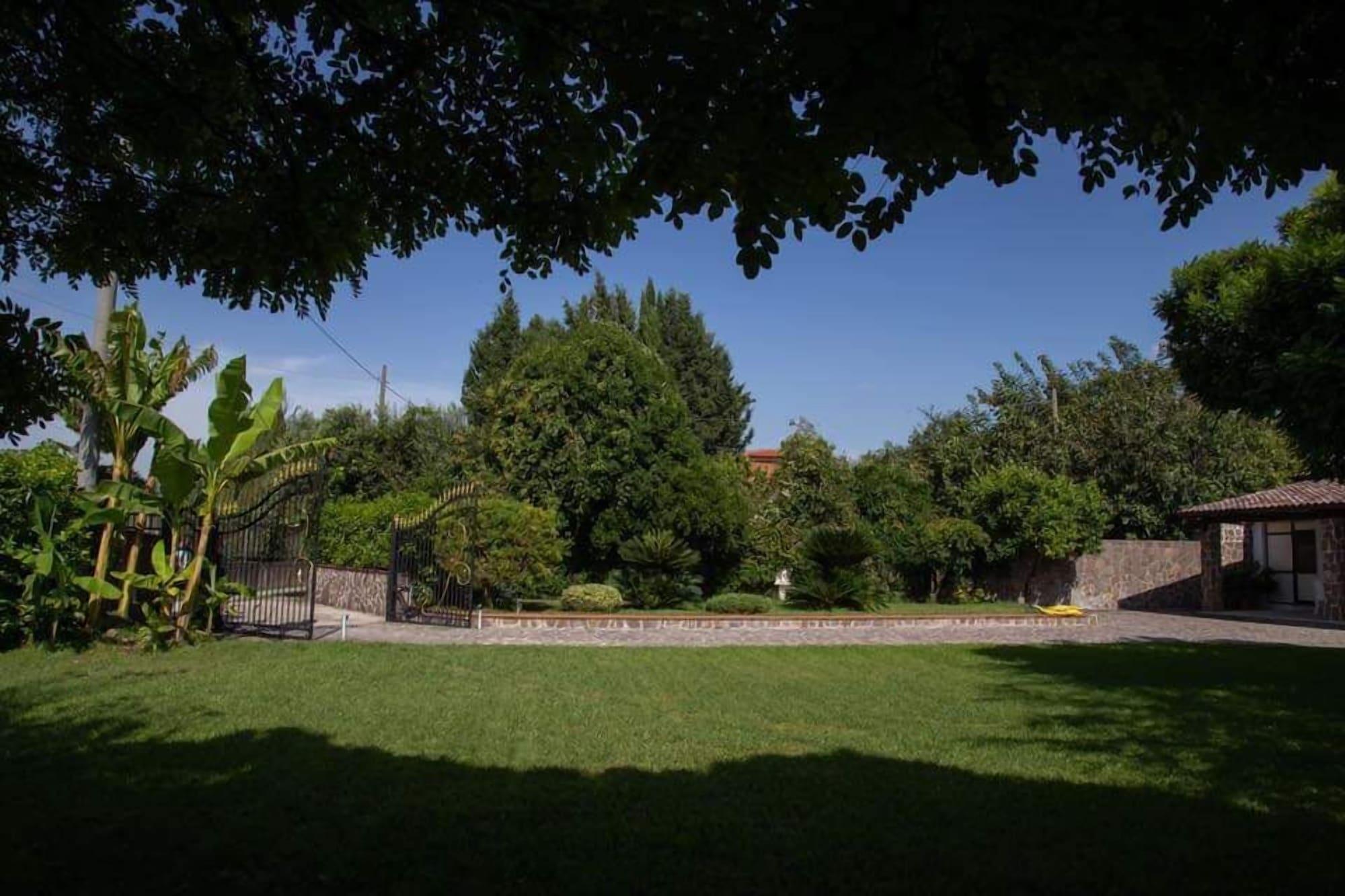 Vista Exterior B&B Villa dei Sogni