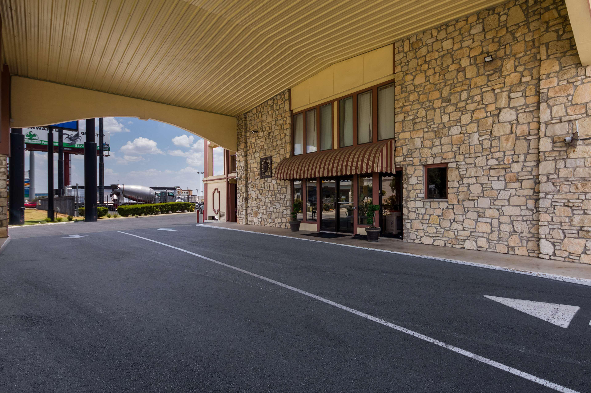 Vista Exterior Americas Best Value Inn Buda Austin S