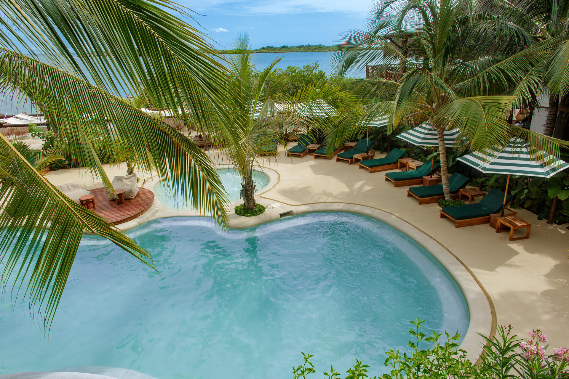 Vista Piscina Aura Hotel Barú