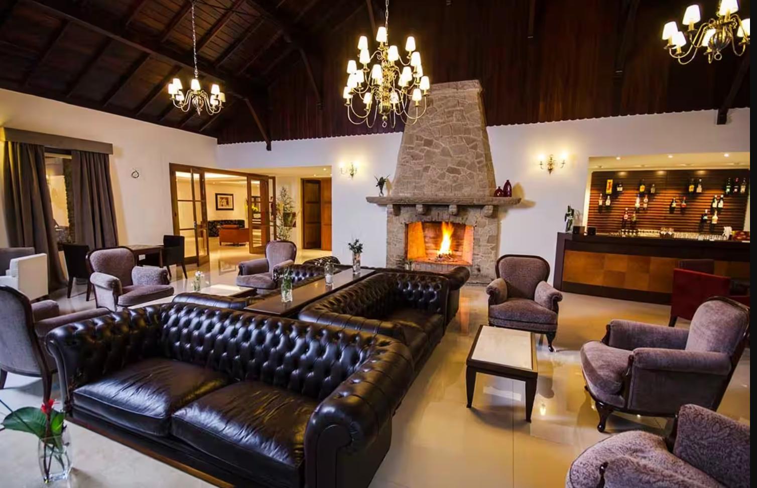 Vista Lobby Days Inn Sierra de la Ventana