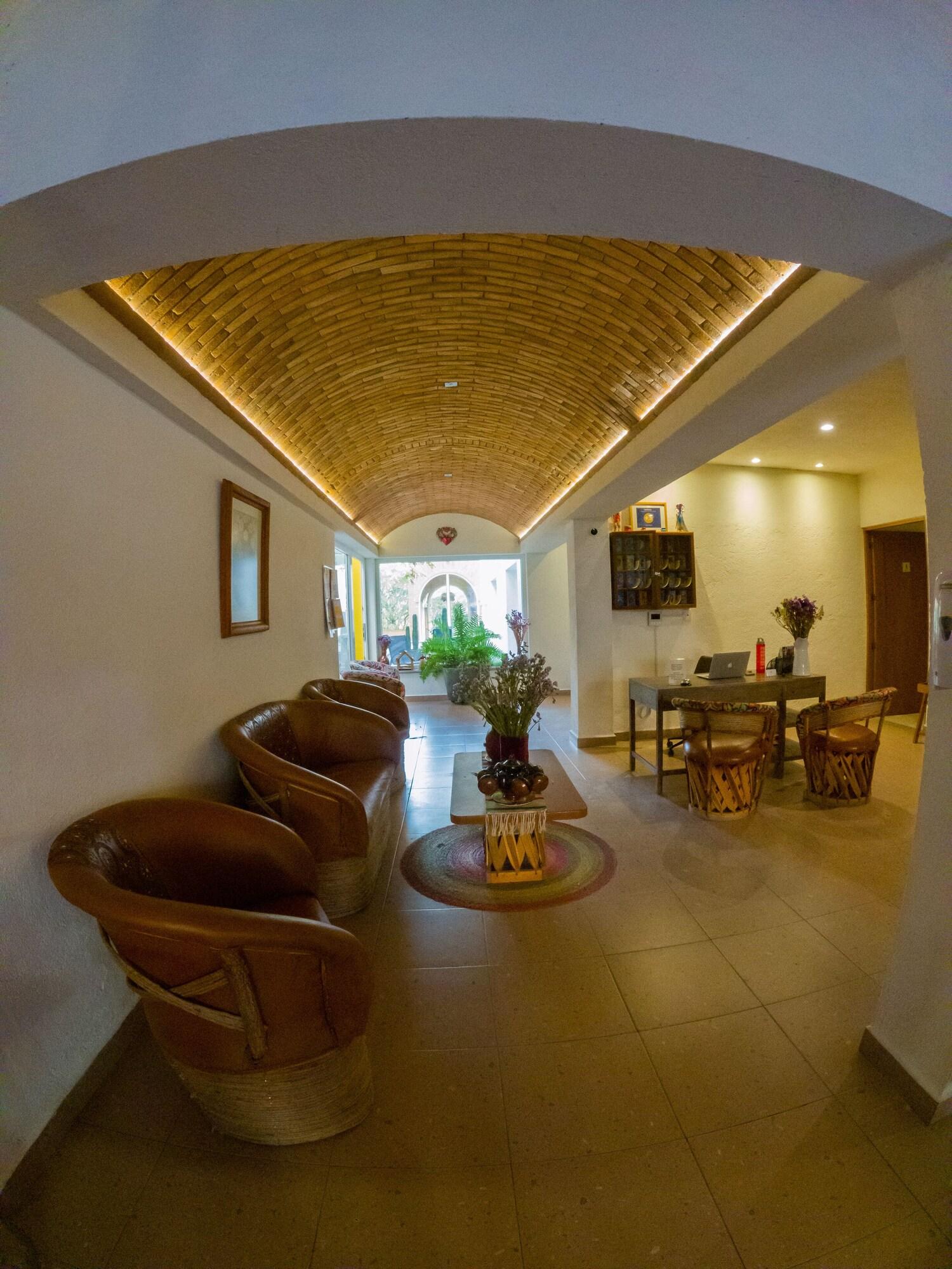 Vista Lobby La Cañada