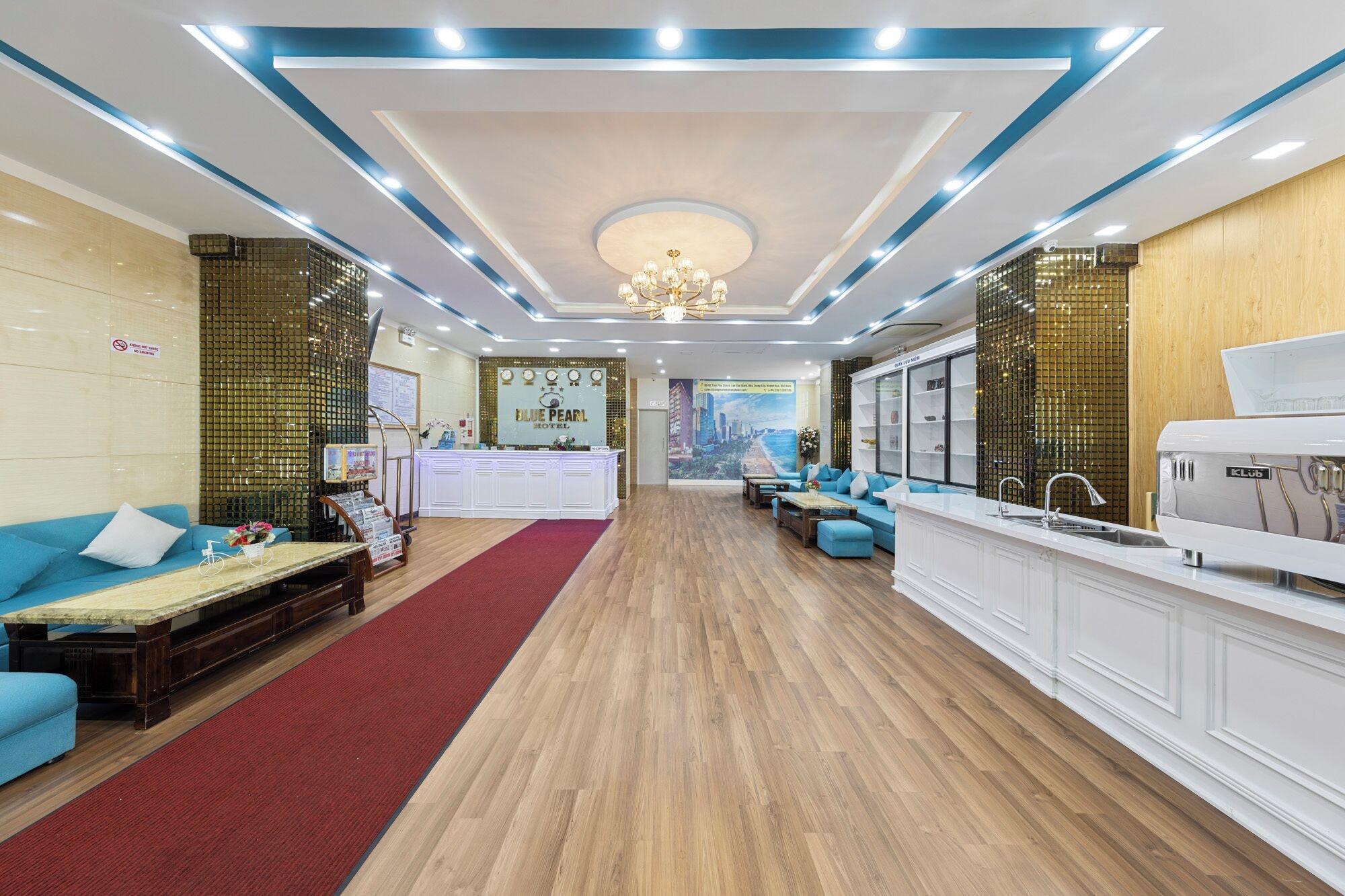 Vista Lobby Blue Pearl Hotel