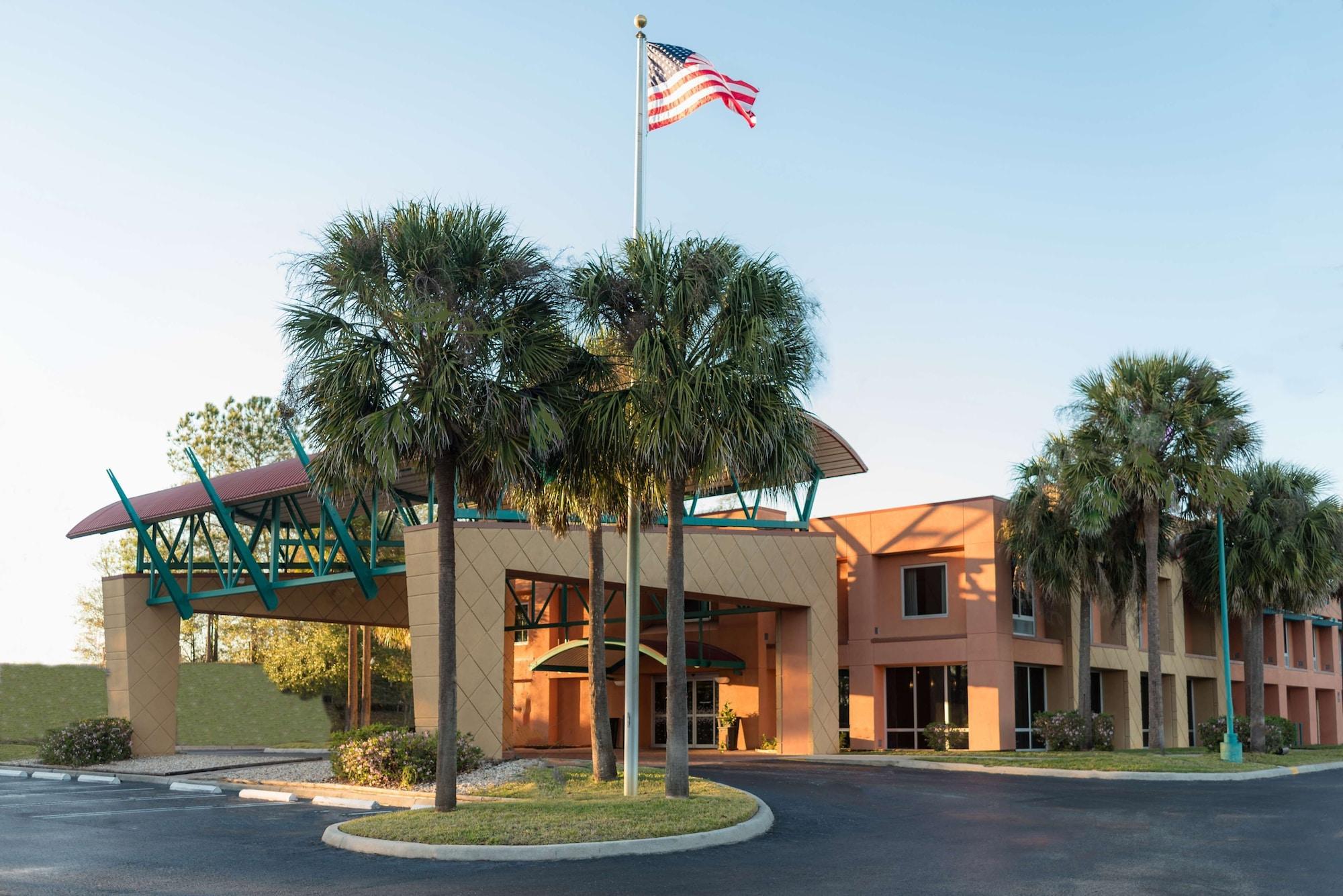 Varios Hampton Inn Brooksville Dade