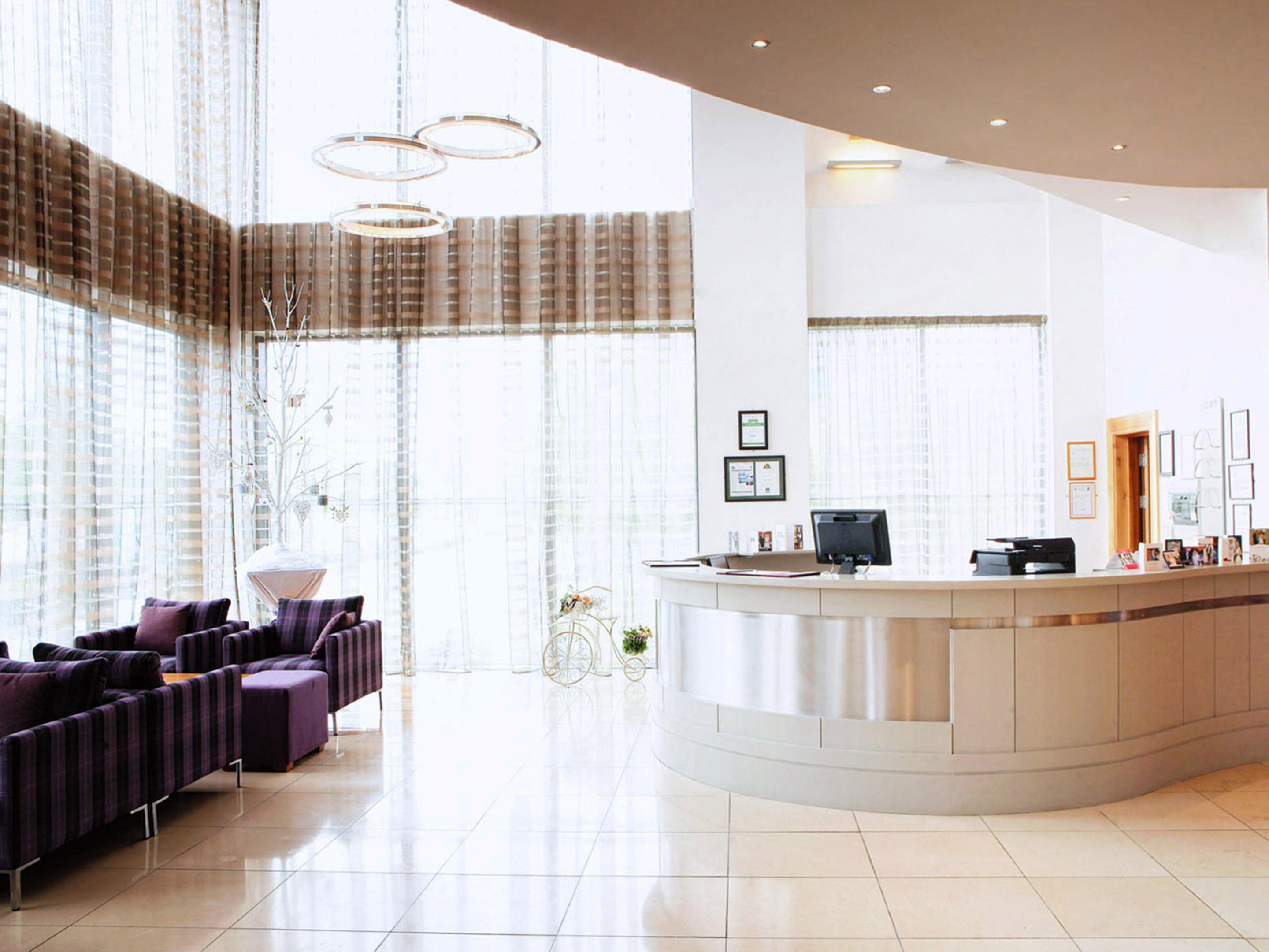Vista Lobby Claregalway Hotel