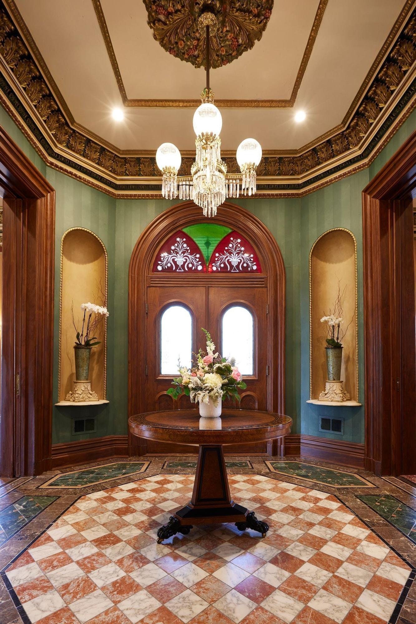 Vista Lobby Mansion Hill Inn