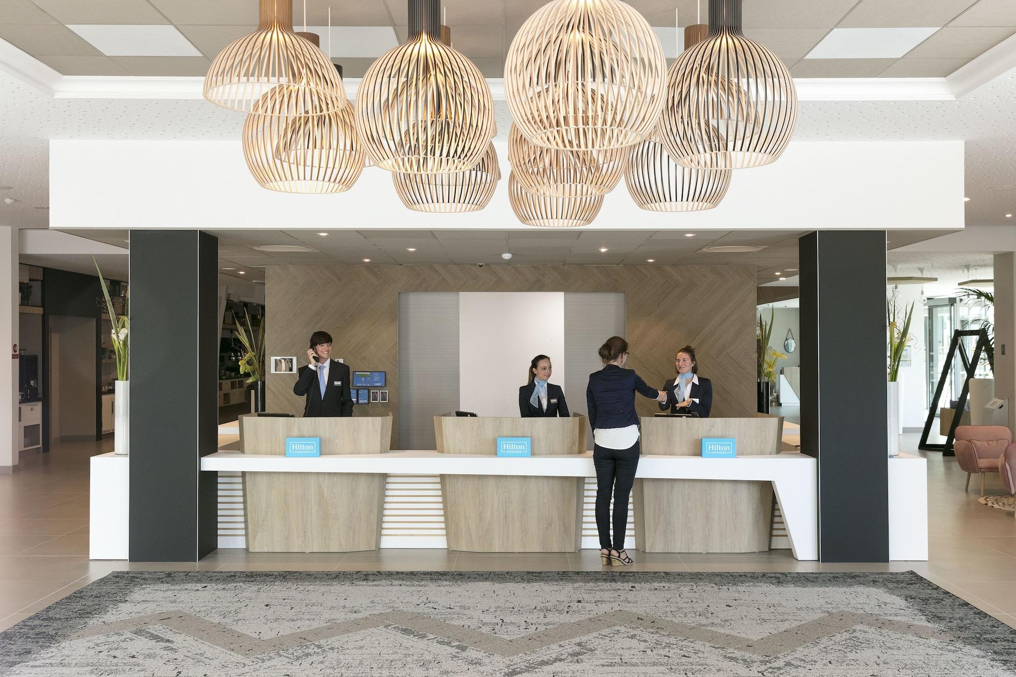 Vista Lobby Hilton Garden Inn Bordeaux Centre