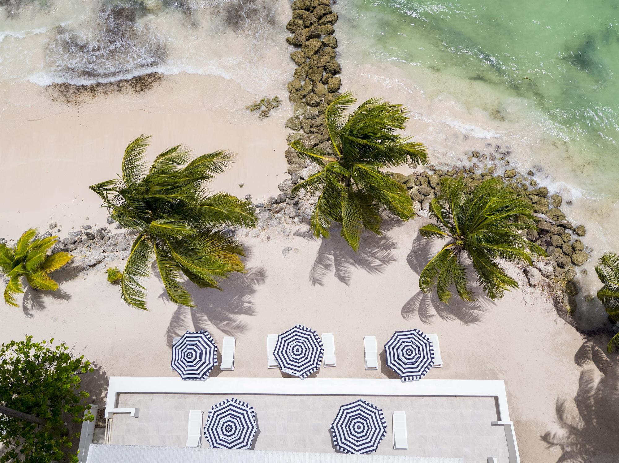 Vista Exterior The Royal Bliss Barbados