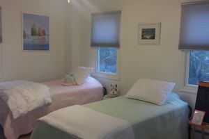 Alquiler Vacacional - Sleeps 10+/Walk To Buck's Pond Lake! Close To Beach/Golf/Restaurants