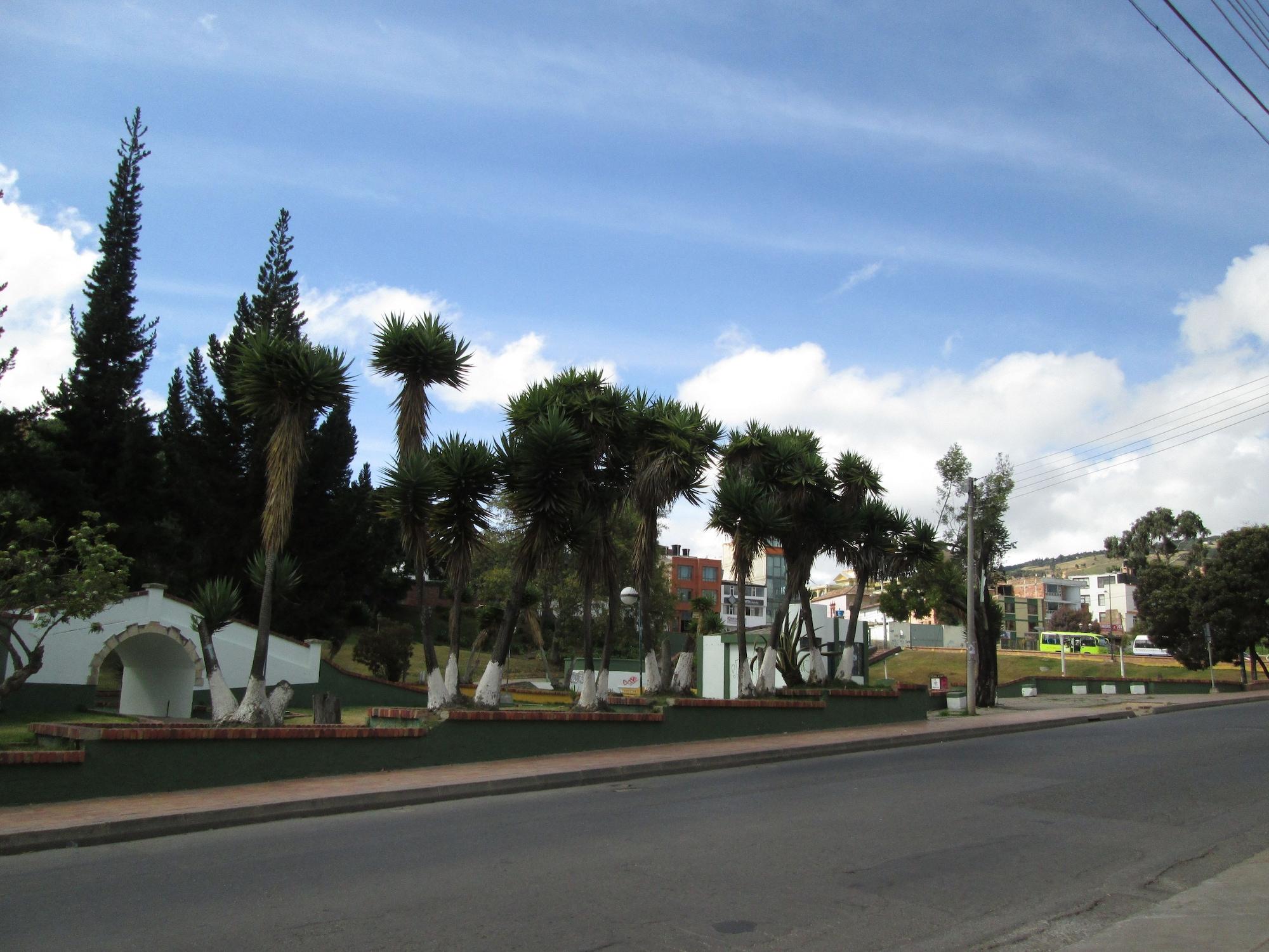 Vista Exterior Hotel Parque Santander Tunja