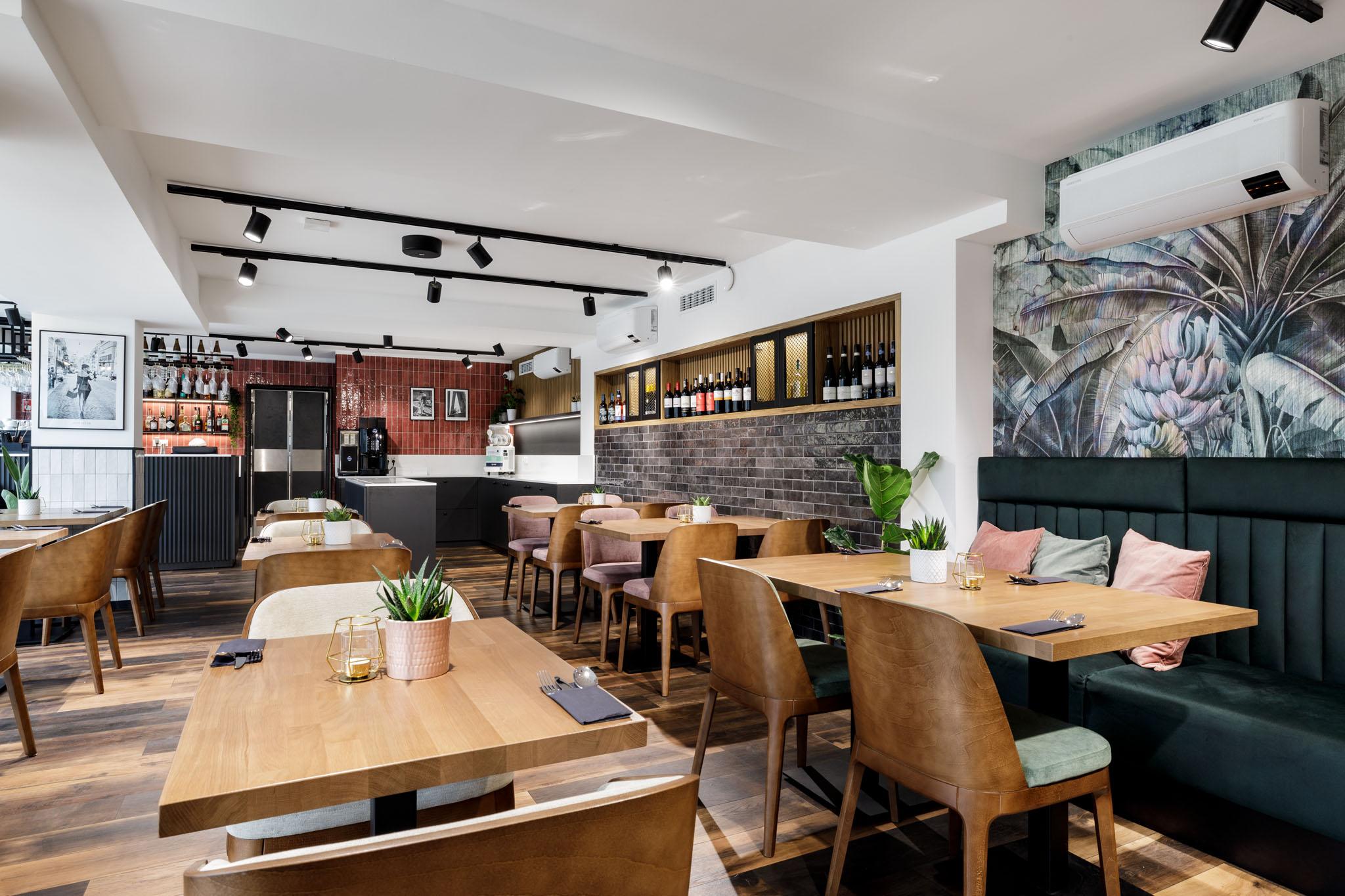 Bar/Salón Kyriad Stargard