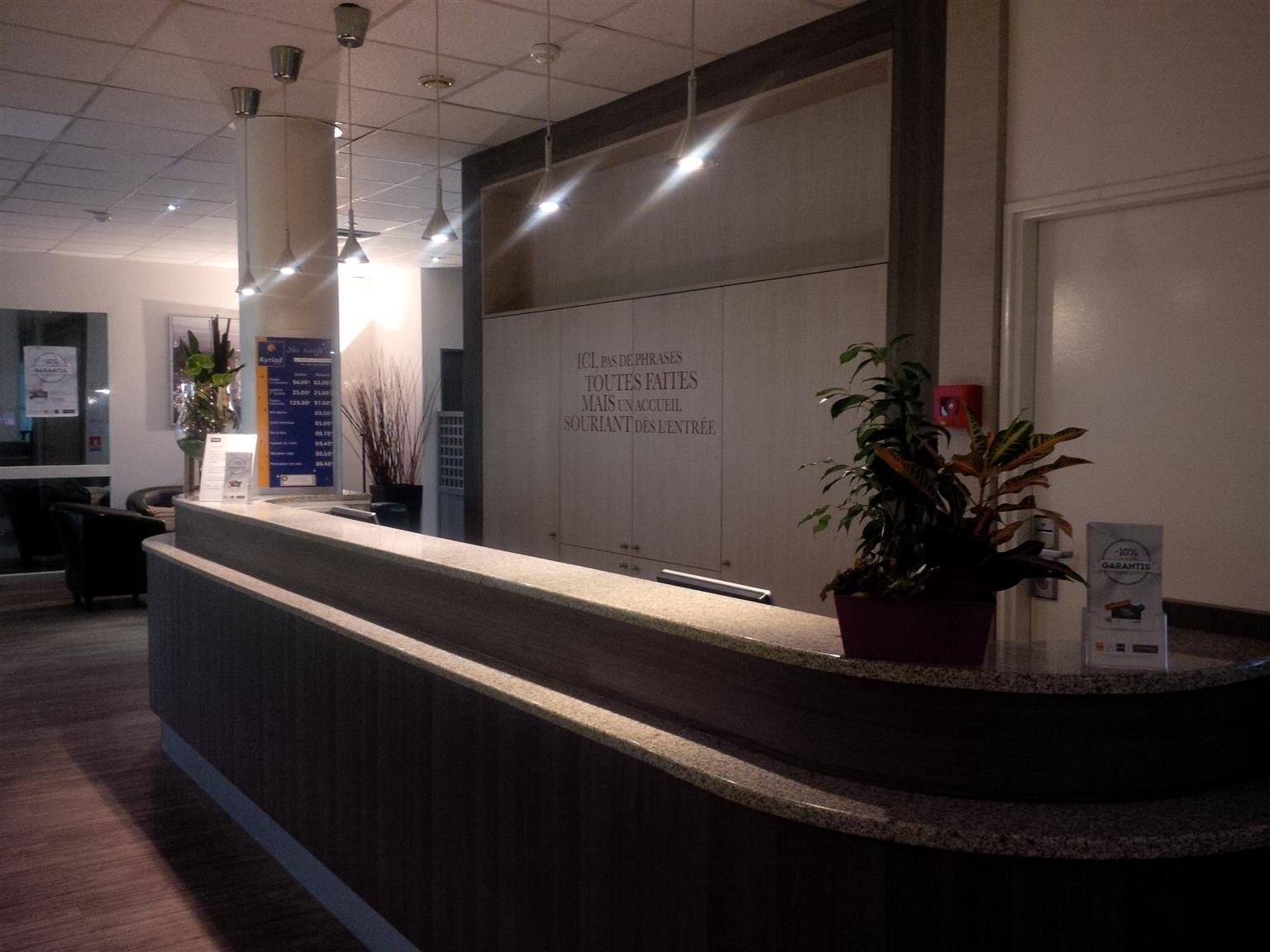 Vista Lobby ibis Styles Massy Opera Hotel