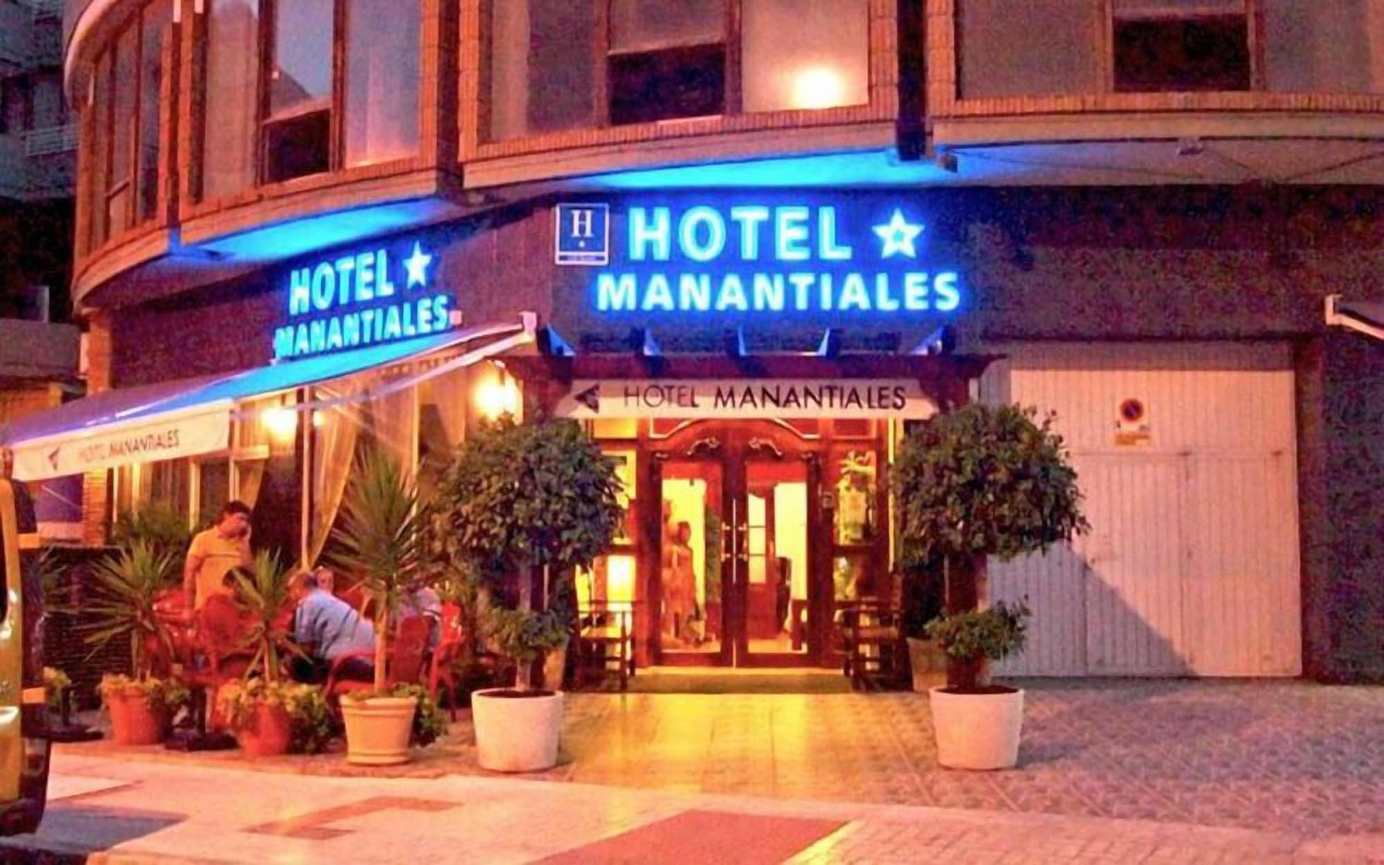 Vista Exterior Hotel Manantiales