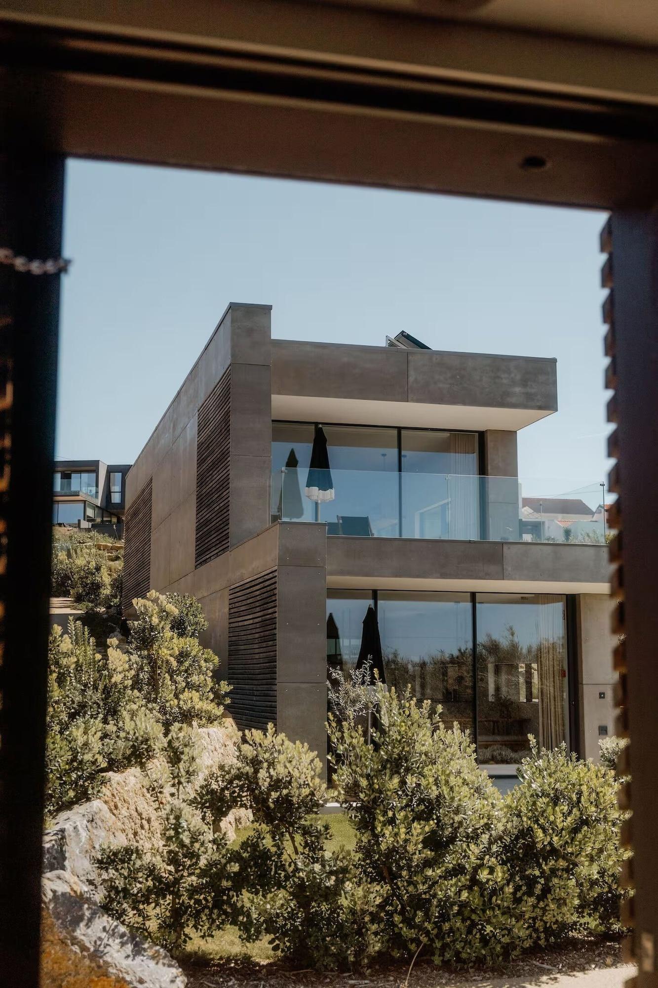 Vista Exterior oceanHUTS Adults Only