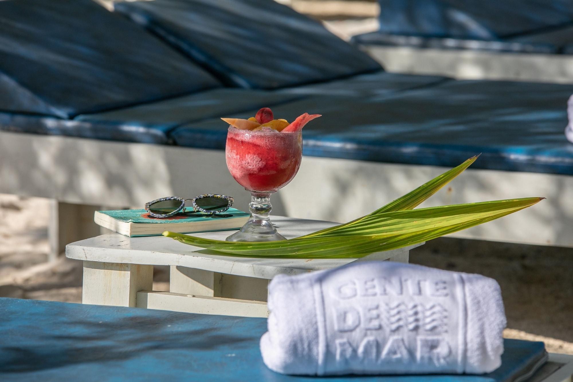 Playa Gente de Mar Resort
