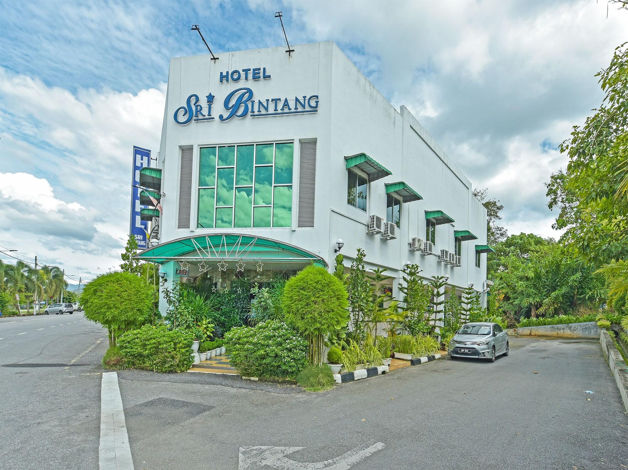 Vista Exterior OYO 89845 Hotel Sri Bintang