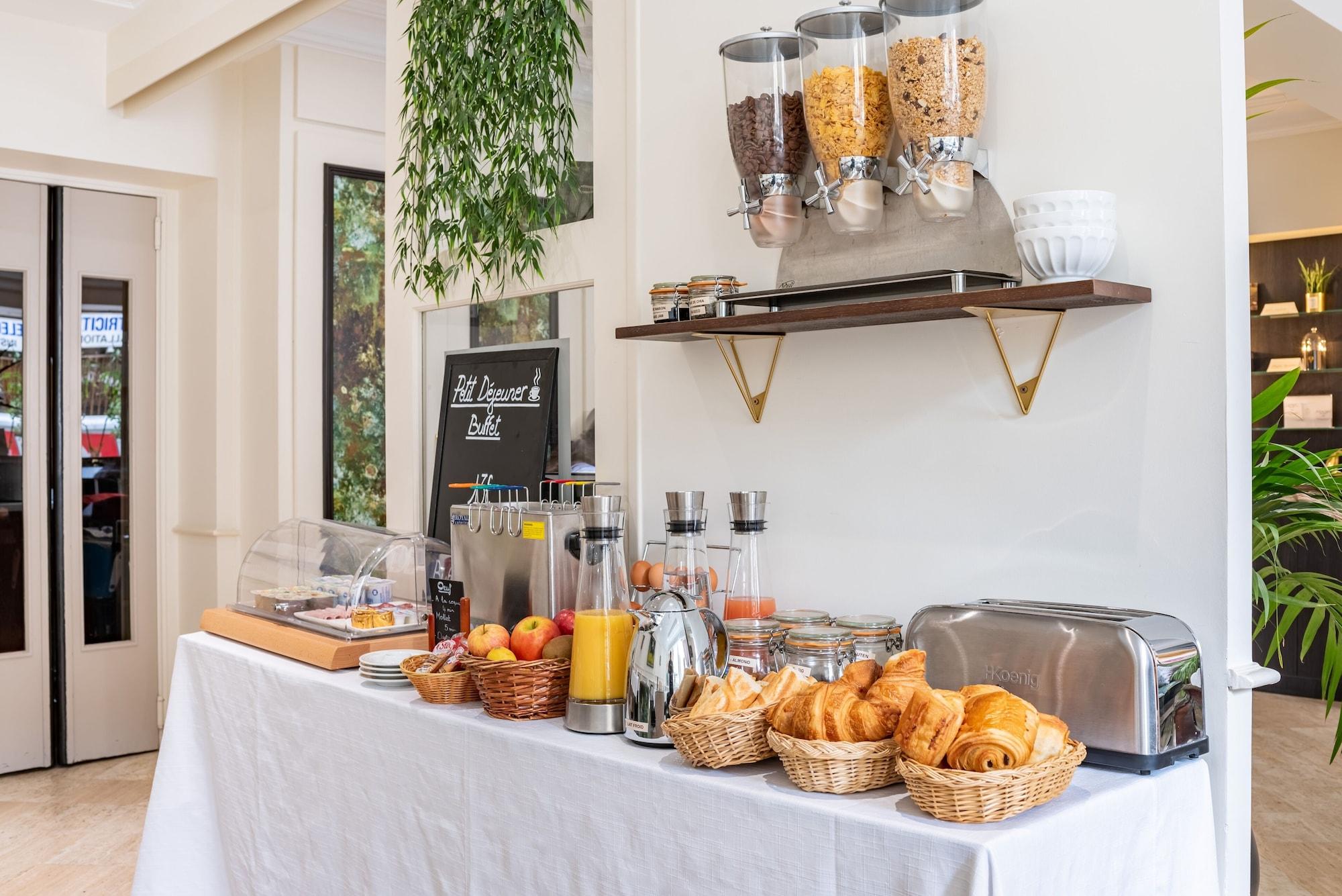 Restaurant Queens Boutique Hotel