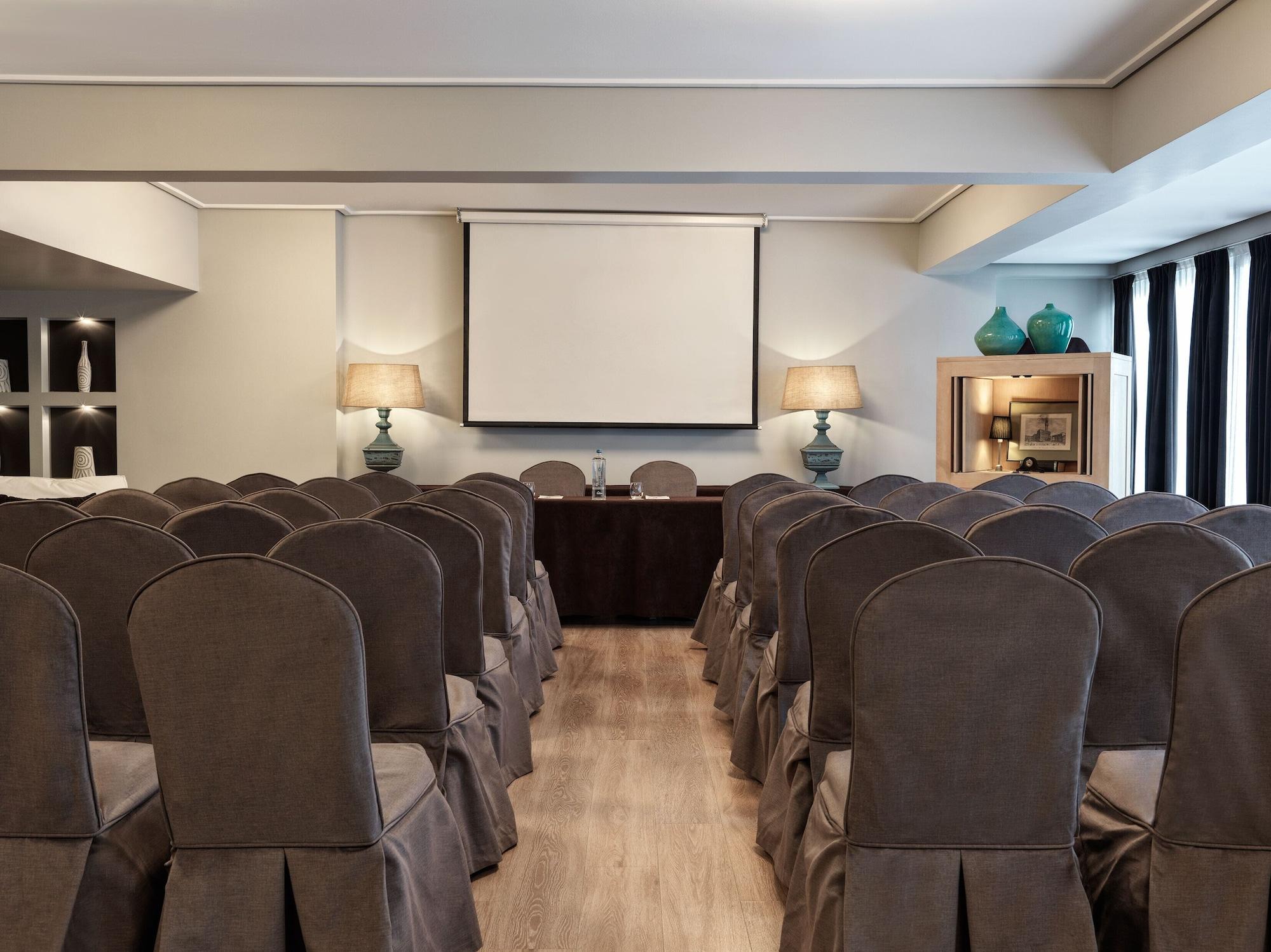 Sala de Reuniones Sea View Cityscape Hotel