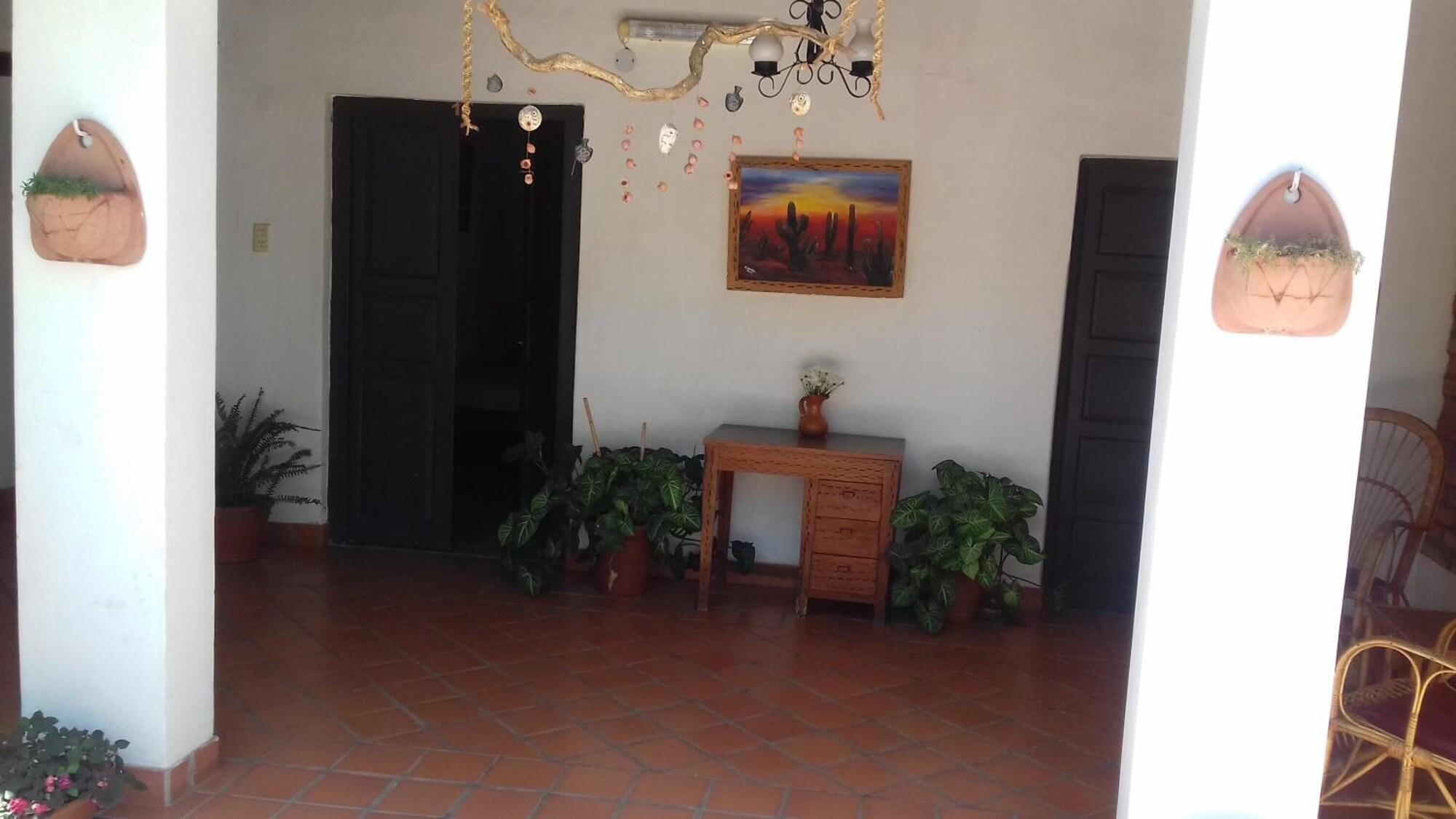 Vista Lobby Hostal Tierra de Vinos