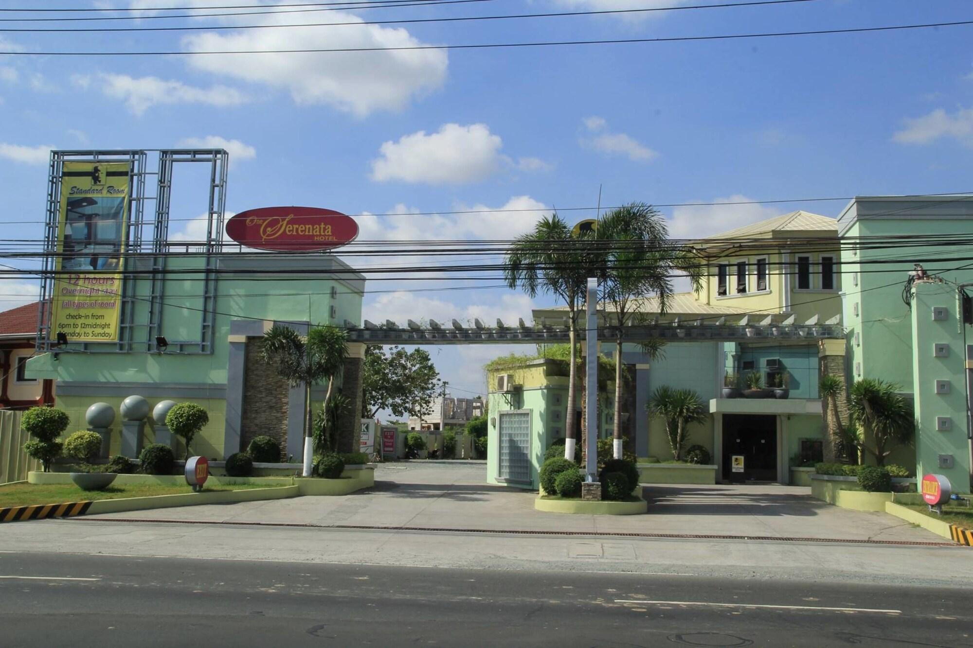 Varios One Serenata Hotel Bacoor