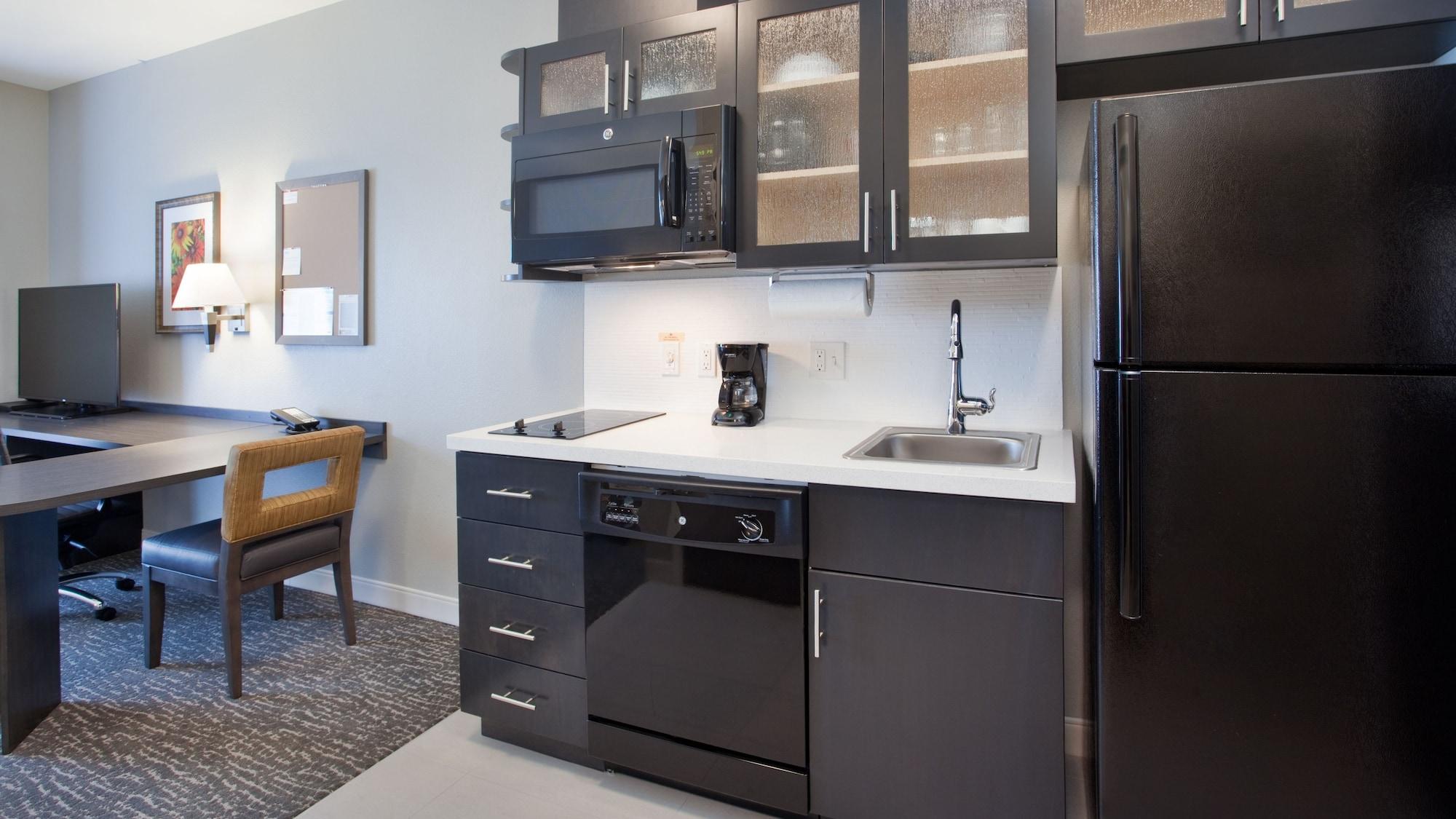 Equipamiento de Habitación Candlewood Suites Grand Island by IHG