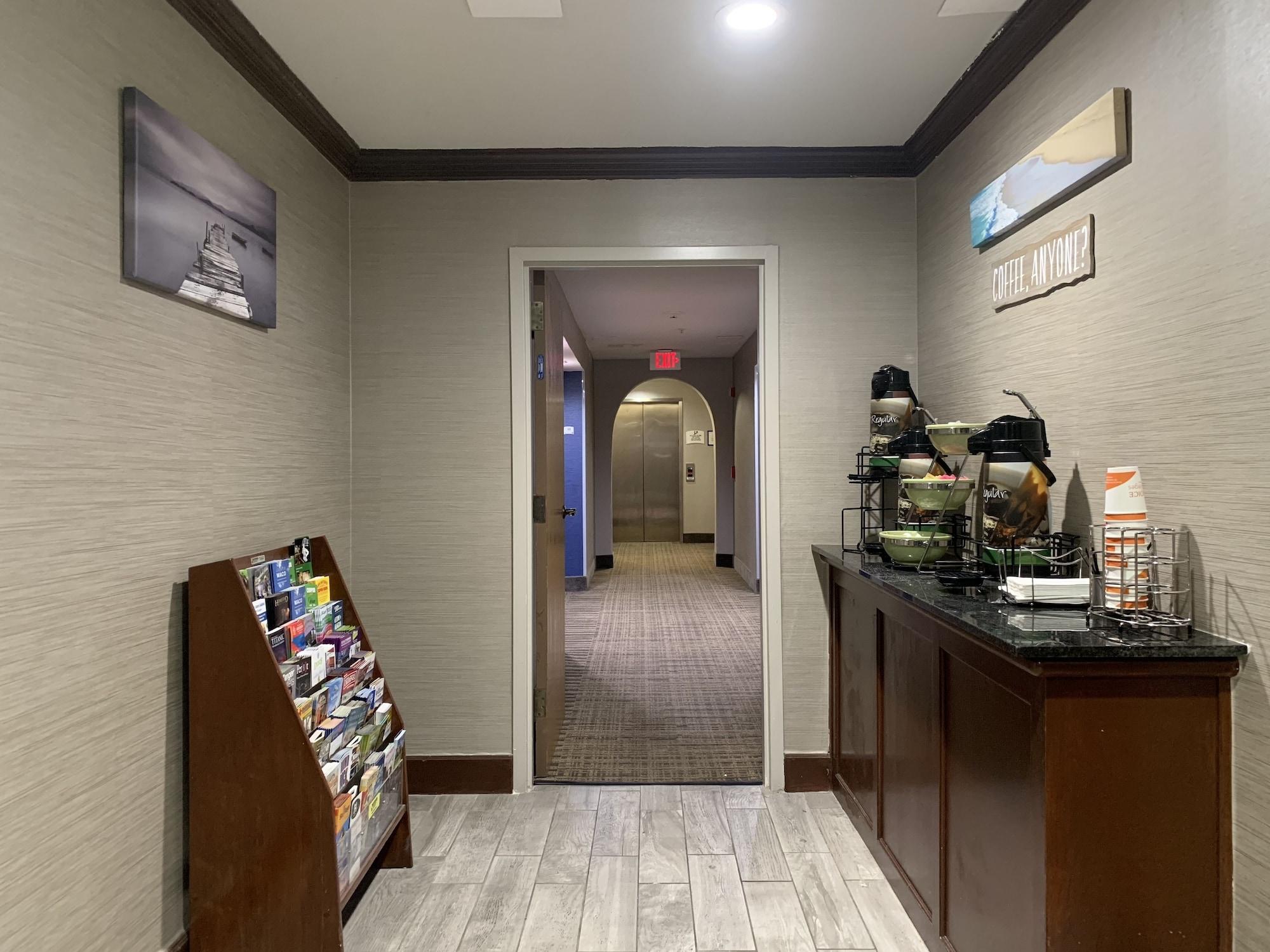 Bar/Salón Quality Inn Hillsboro