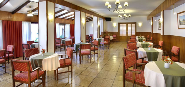 Bar/Salón Hotel Edelweiss