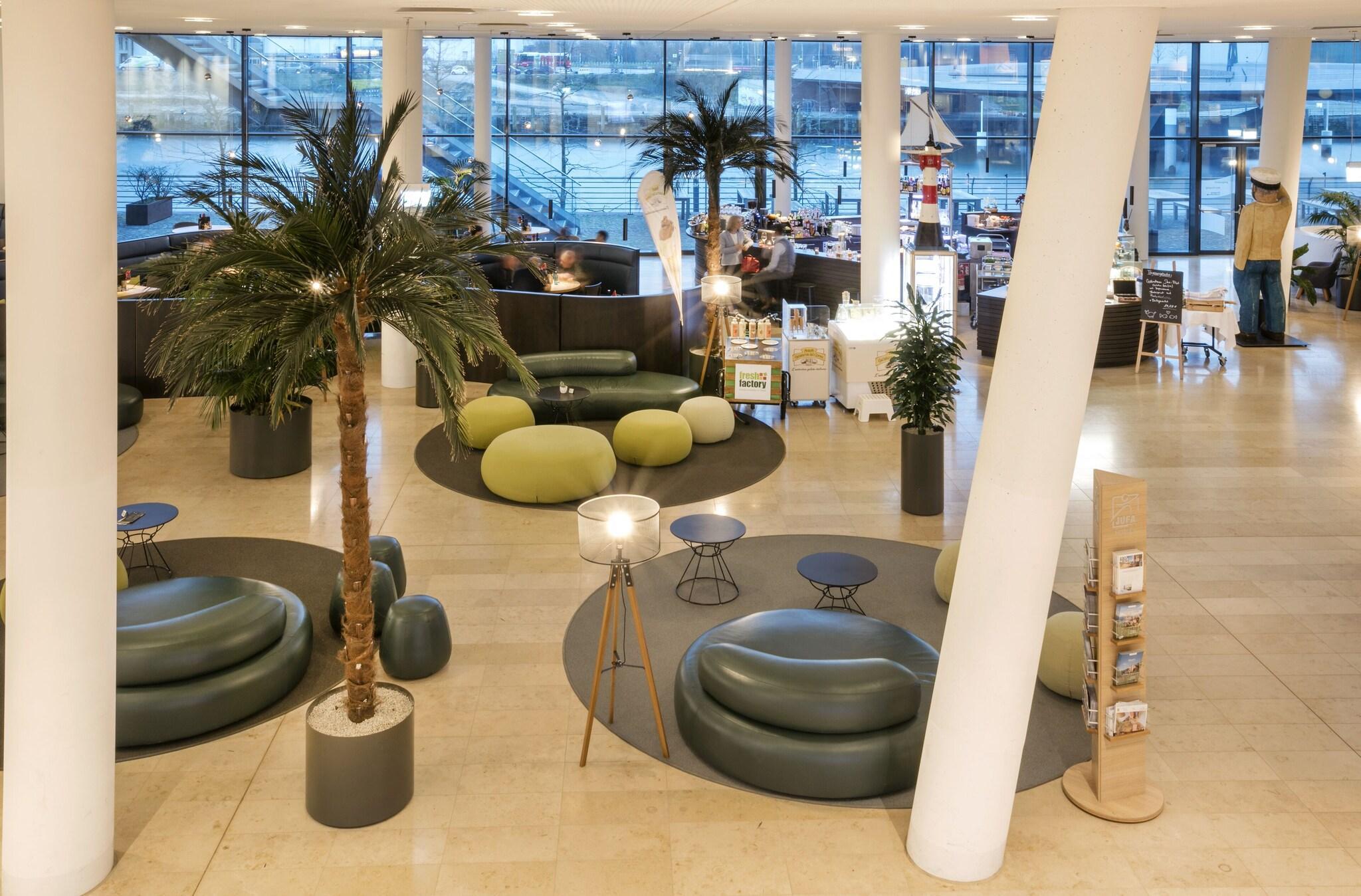 Vista Lobby JUFA Hotel Hamburg HafenCity