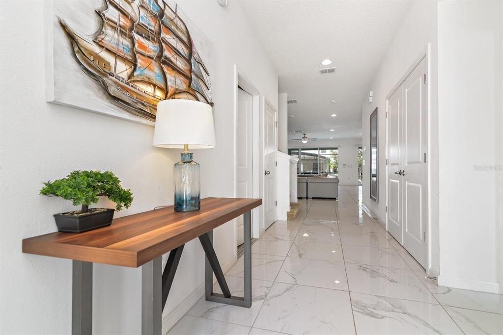 Varios Enchanted Fantasy