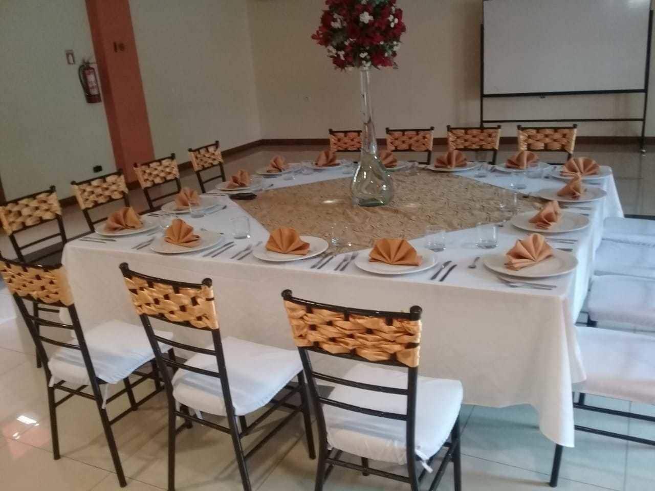 Salón de Baile Hotel Casa Kolping Quito