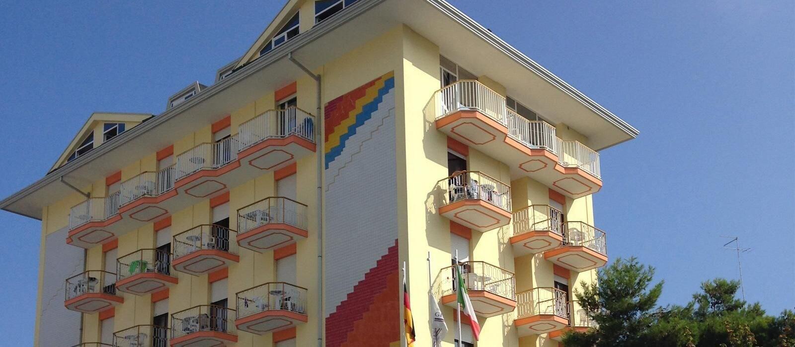 Vista Exterior Hotel MaxiHeron