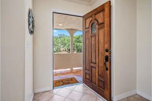 Alquiler Vacacional - Hilltop Oasis w/4 Roomy Bedrooms & Striking Views