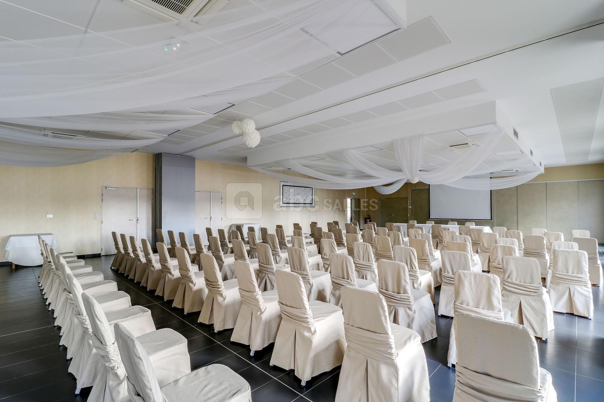 Centro de Negocios Hostellerie du Mont-Aime