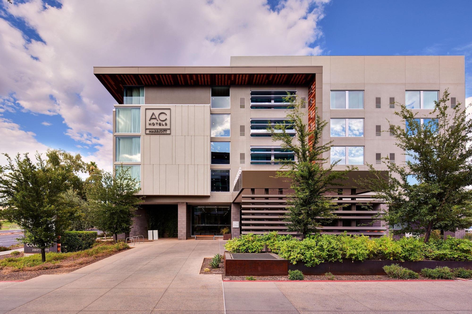 Vista Exterior AC Hotel by Marriott Phoenix Biltmore