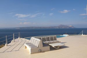 Alquiler Vacacional - A stunning villa on a totally private promontory