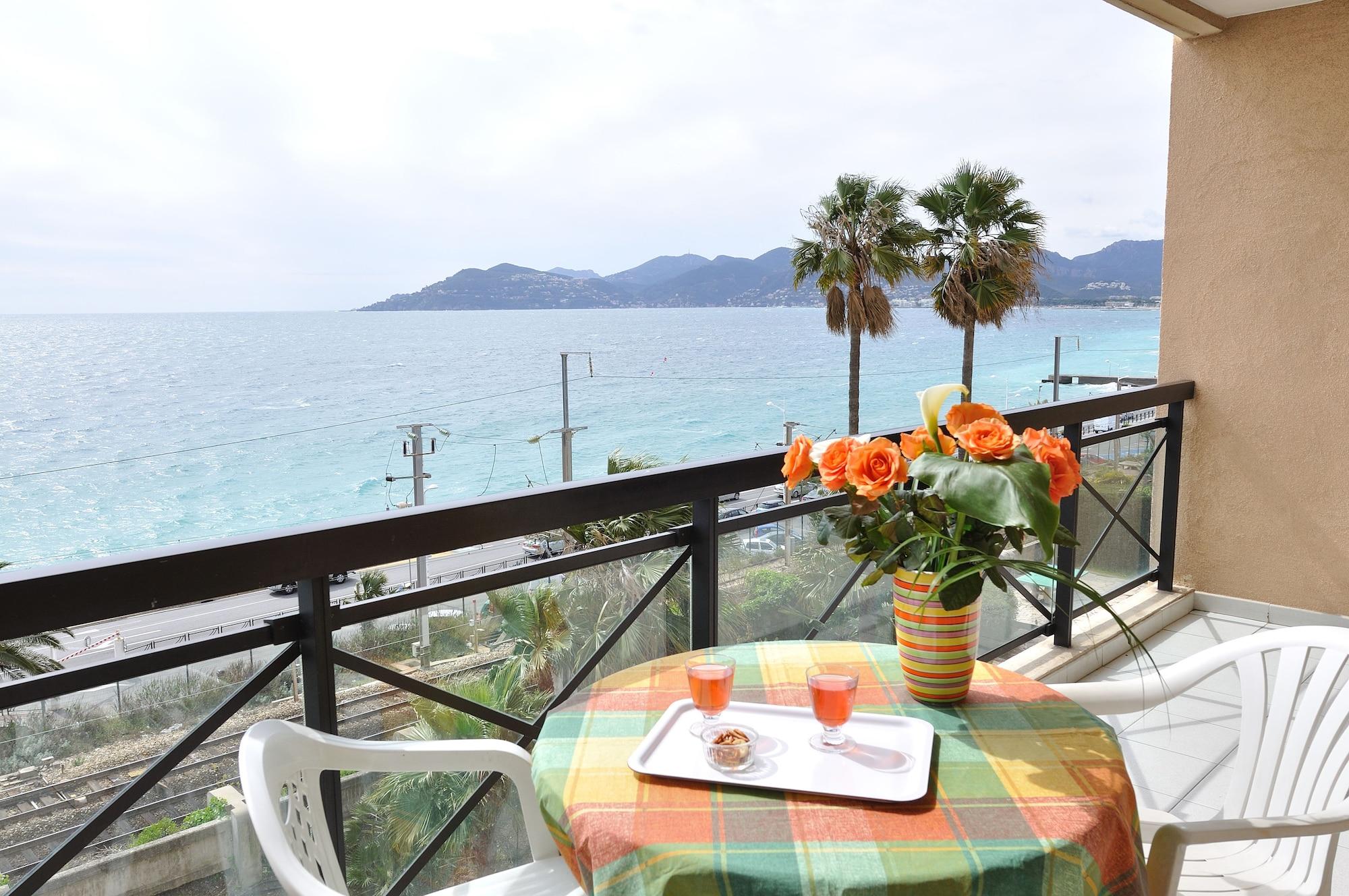 Playa Residhotel Villa Maupassant