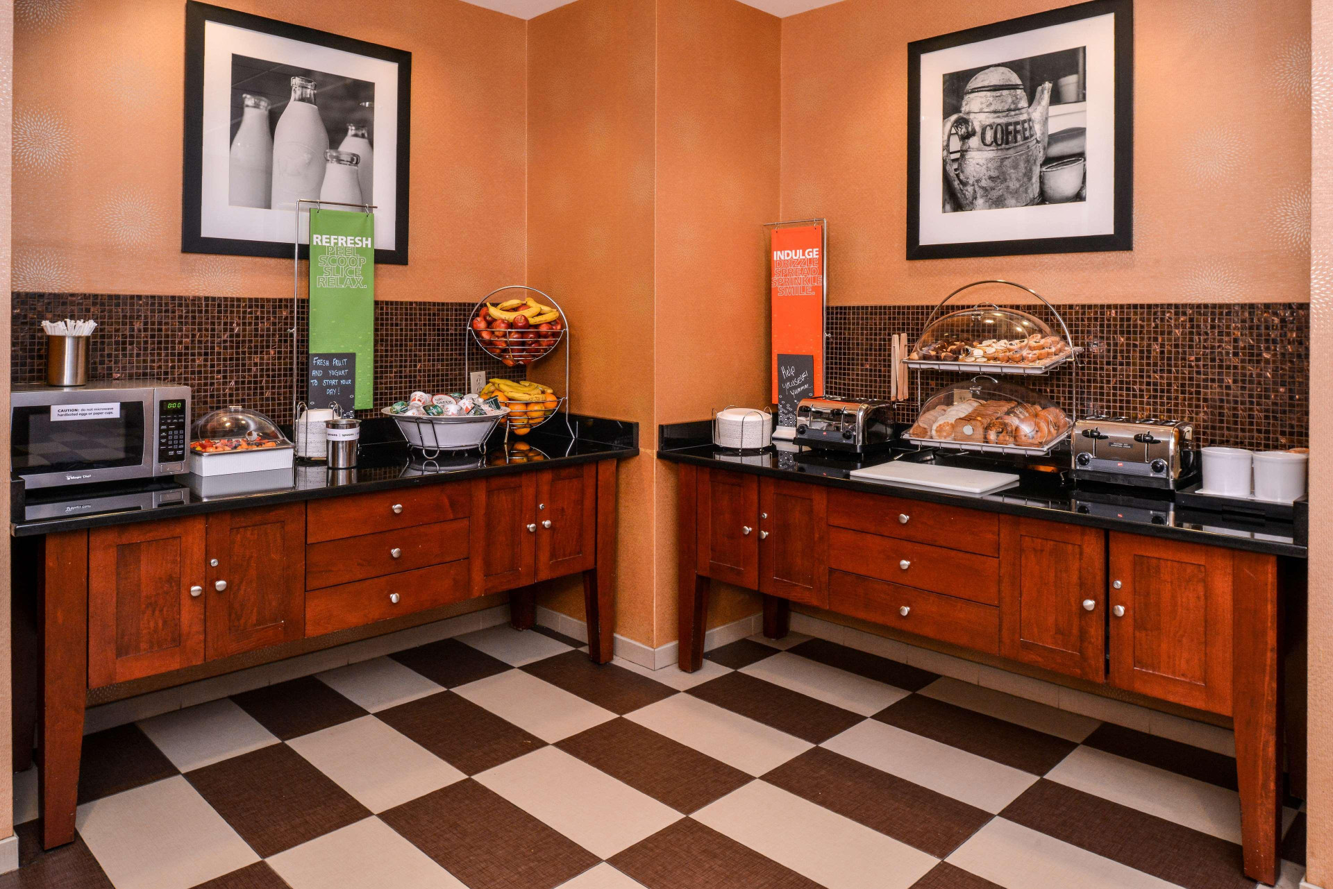 Restaurant Hampton Inn & Suites Plymouth