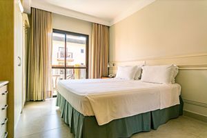 Alquiler Vacacional - Sea View and Pool in a Resort, Jurere Jbv306