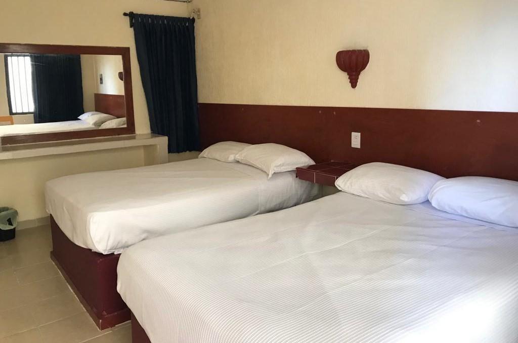 Habitación Hotel Los Cuates de Cancun