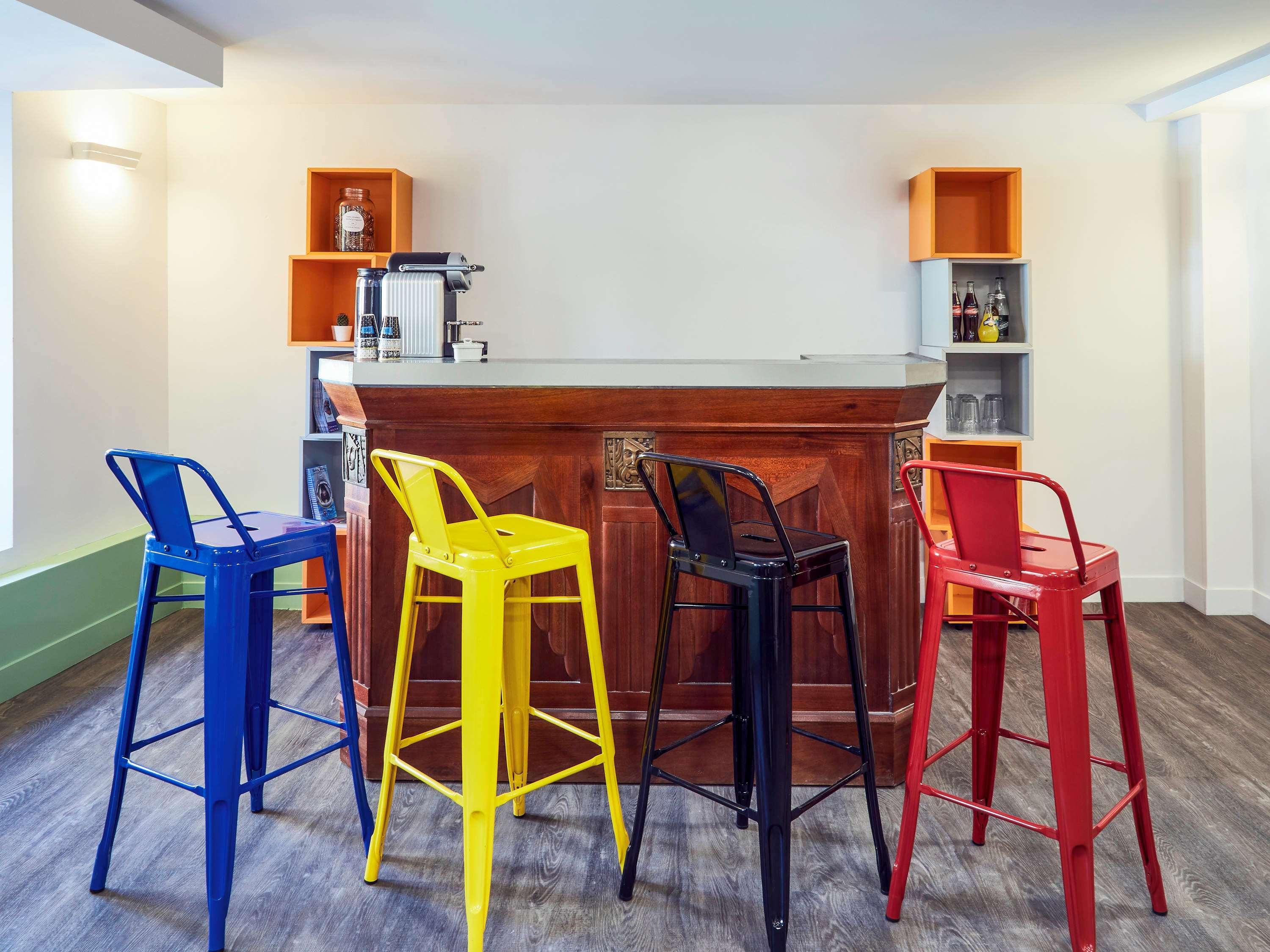 Bar/Salón Hôtel Ibis Styles Marseille Vieux Port