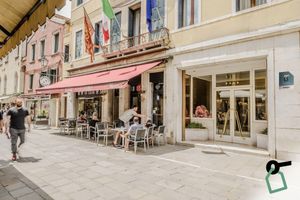 Alojamiento - Hotiday Room Collection - Venezia Santa Lucia