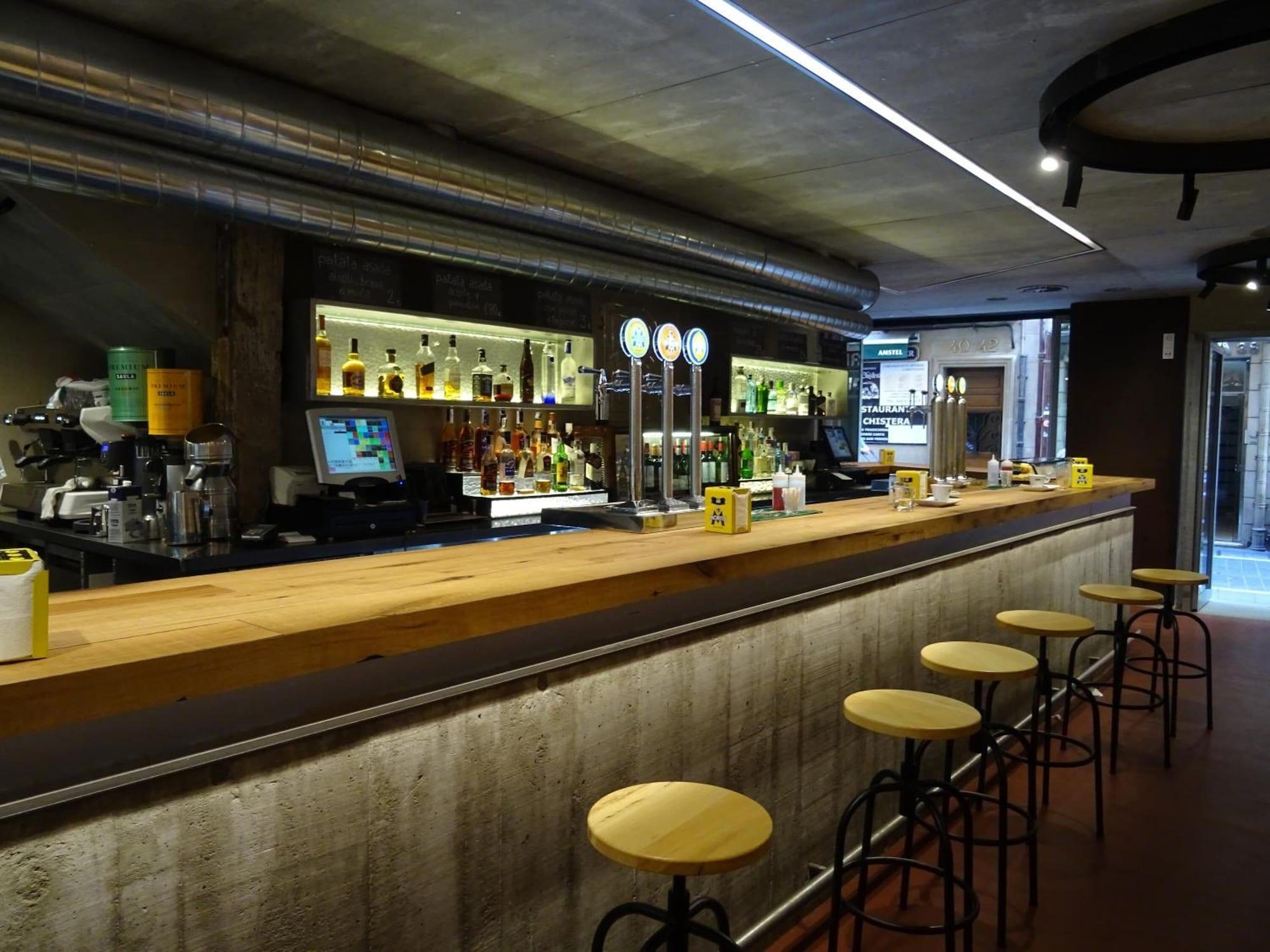 Bar/Salón Hostal Bearan