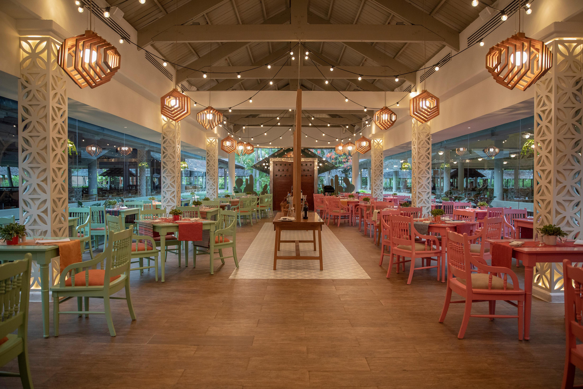 Restaurant Iberostar Waves Punta Cana - All Inclusive