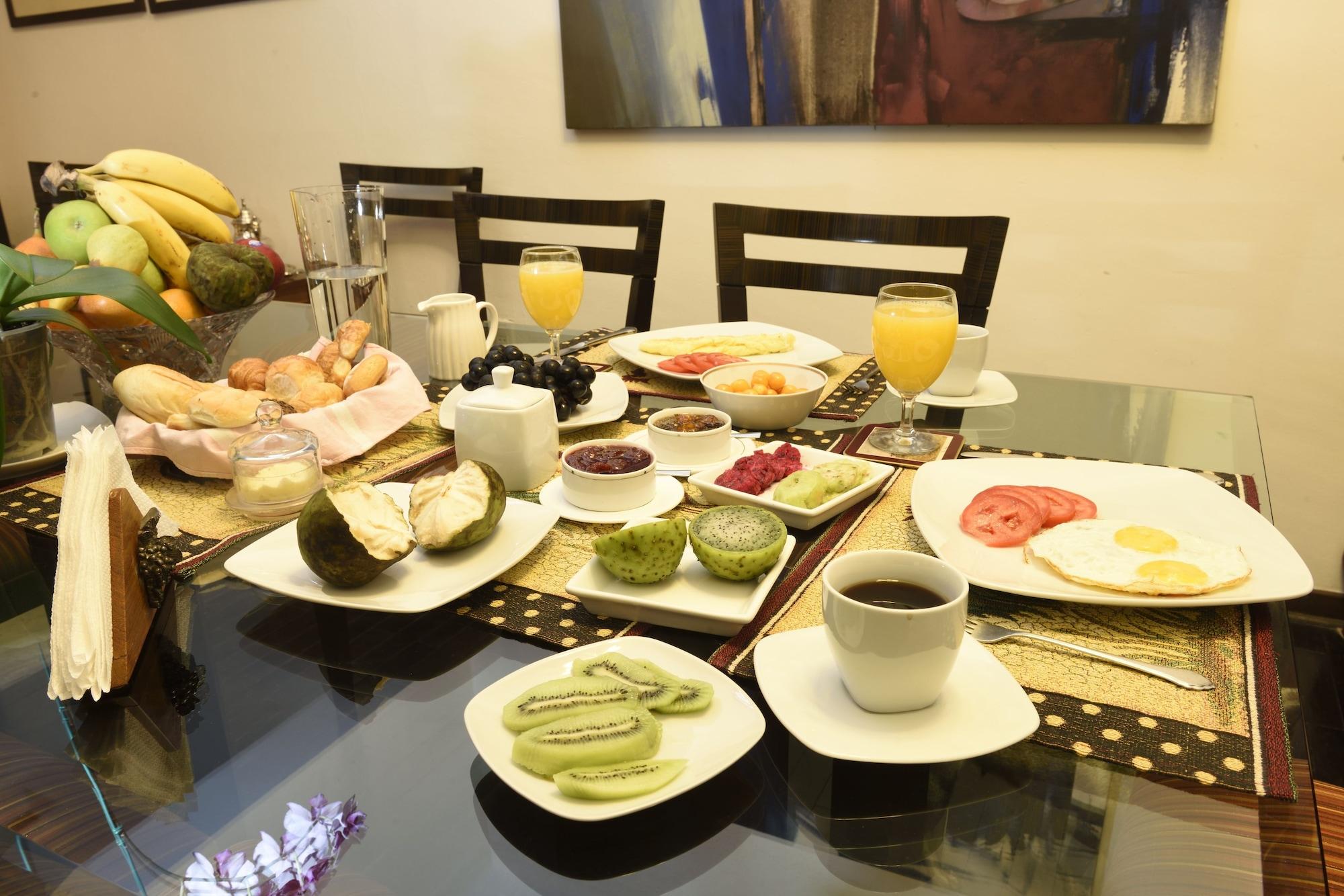 Restaurant B & B Loft en Olivar de San Isidro