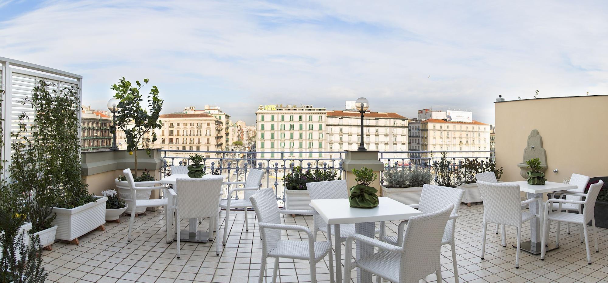 Vista Exterior The Five Rooms Napoli