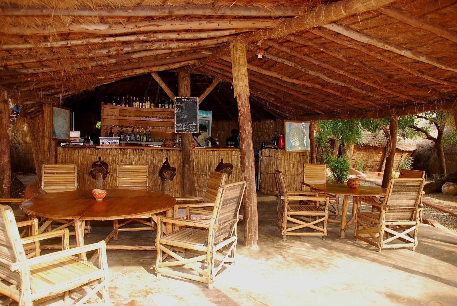 Bar/Salón L'Ecolodge de Simal